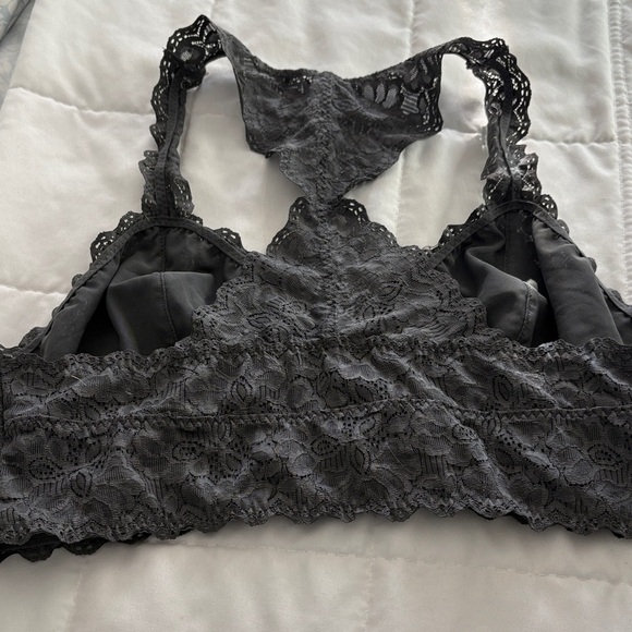 Bundle of Felina Lingerie XL Bralette Set - Black and Gray - Picture 3 of 13